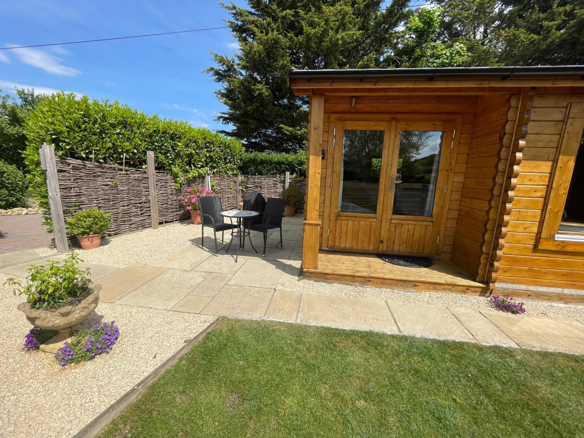 Keepers Lodges Broadway  Esterno foto